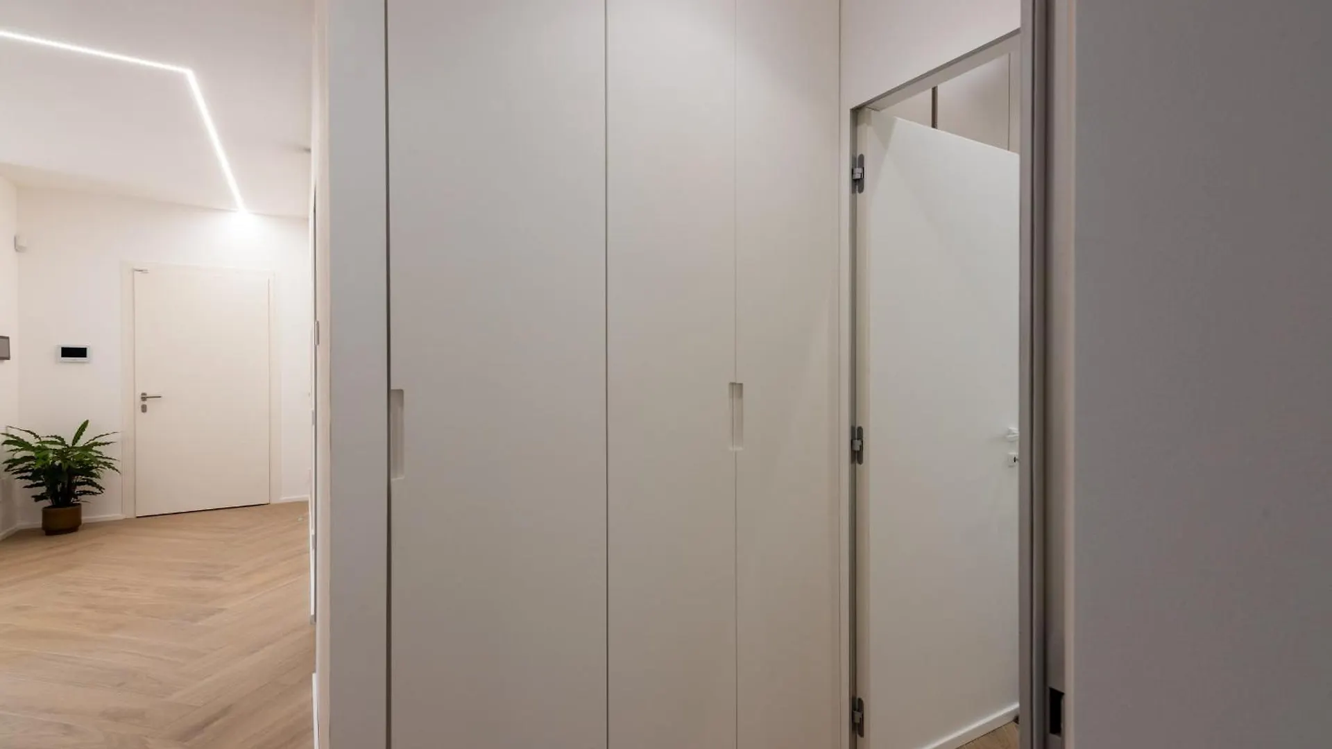 Apartament White House Villa Con Posti Auto Milano