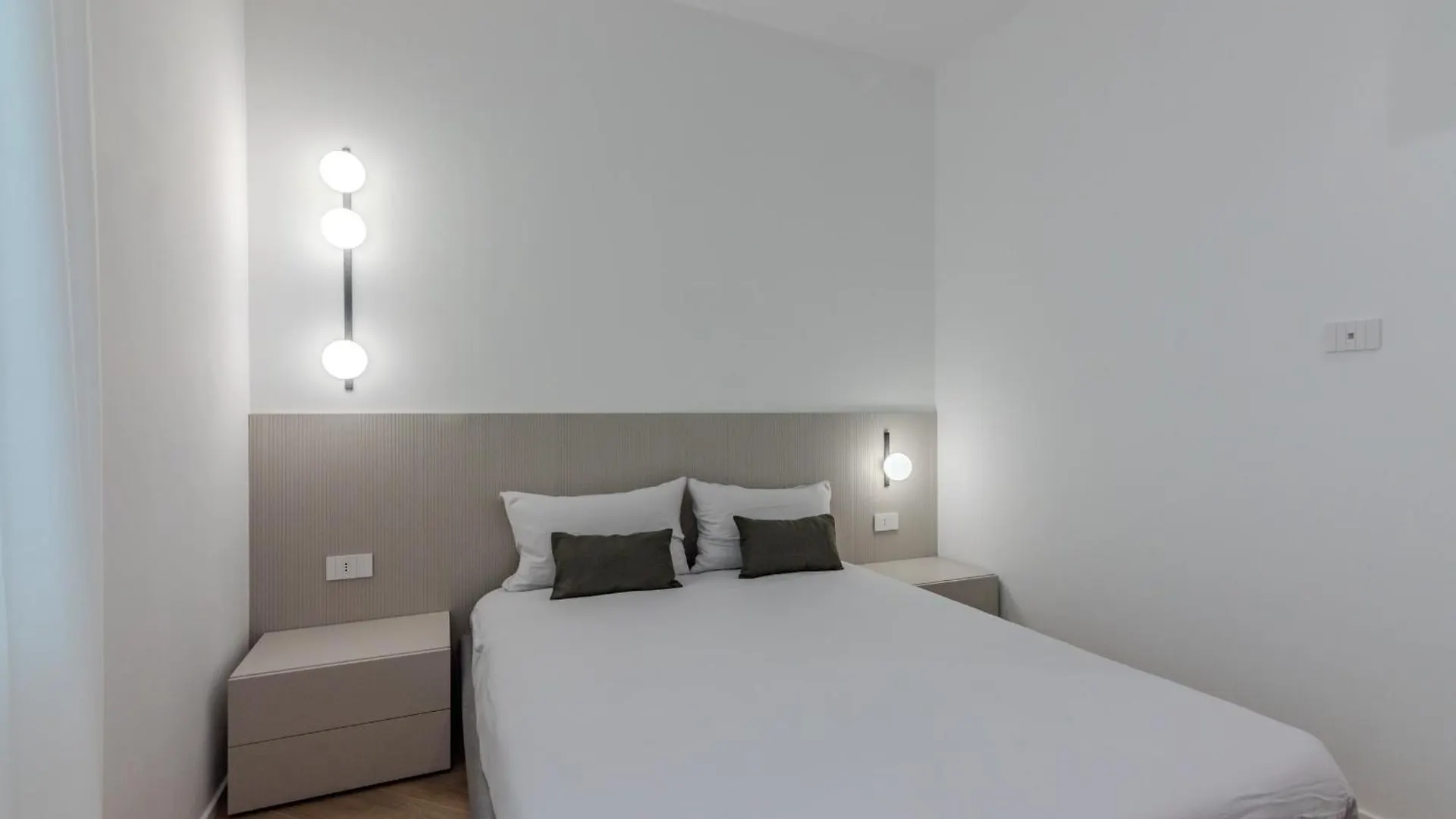 White House Villa Con Posti Auto Milano 0*, ميلان