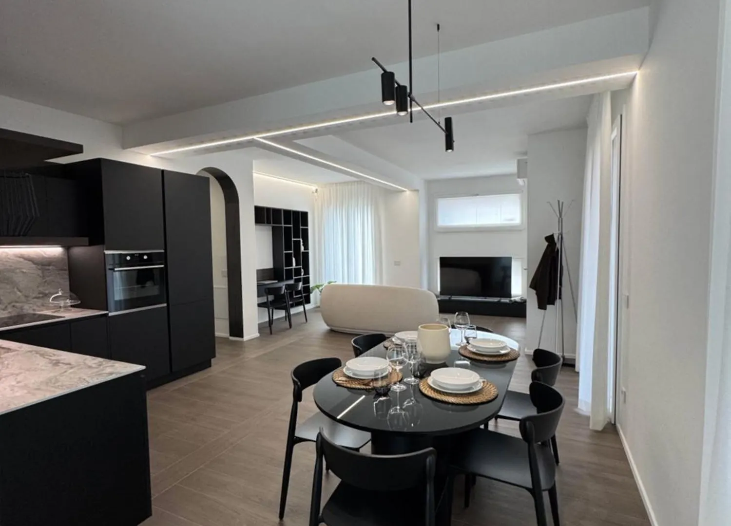 White House Villa Con Posti Auto Milano شقة ميلان