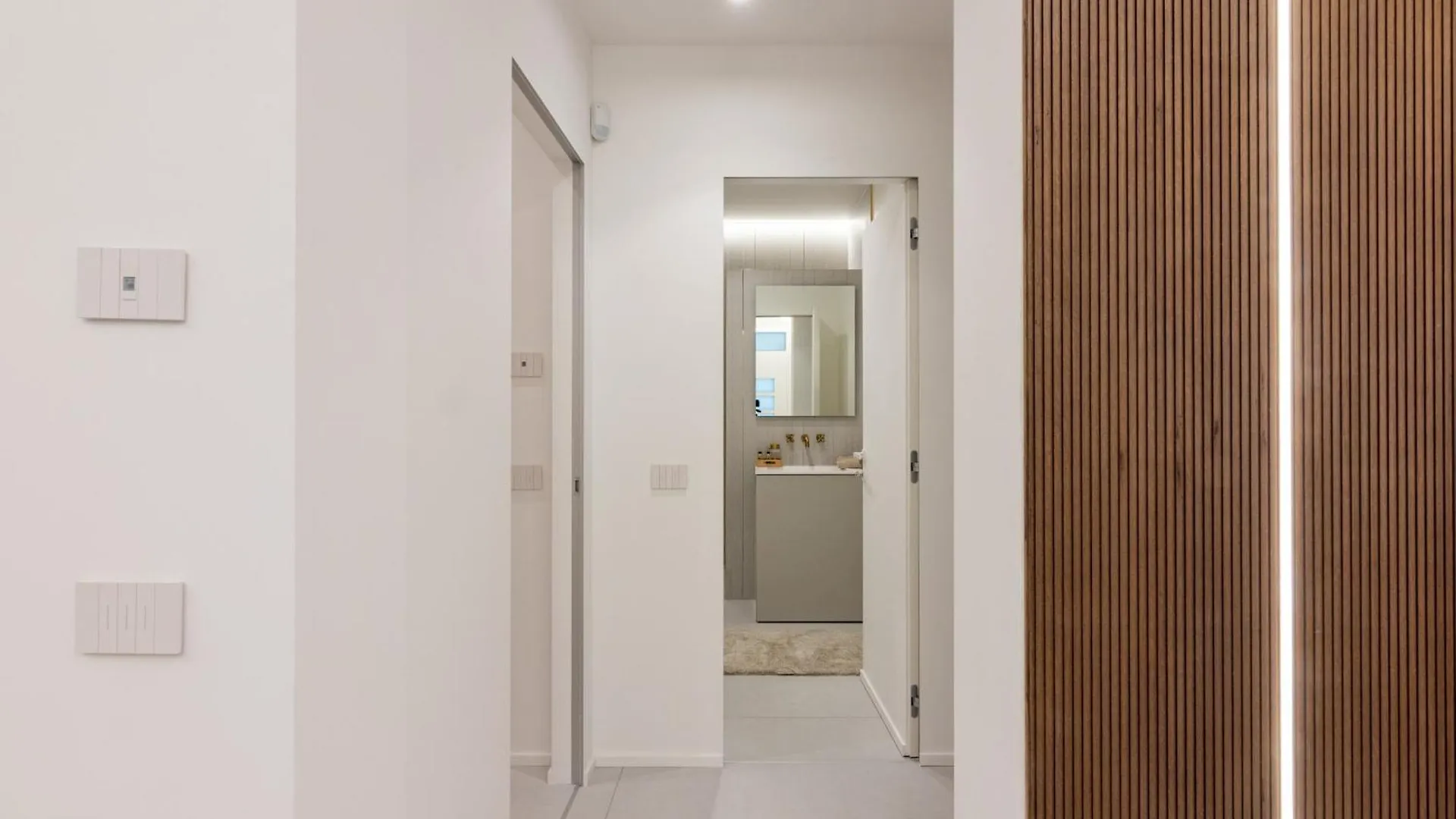 White House Villa Con Posti Auto Milano شقة ميلان