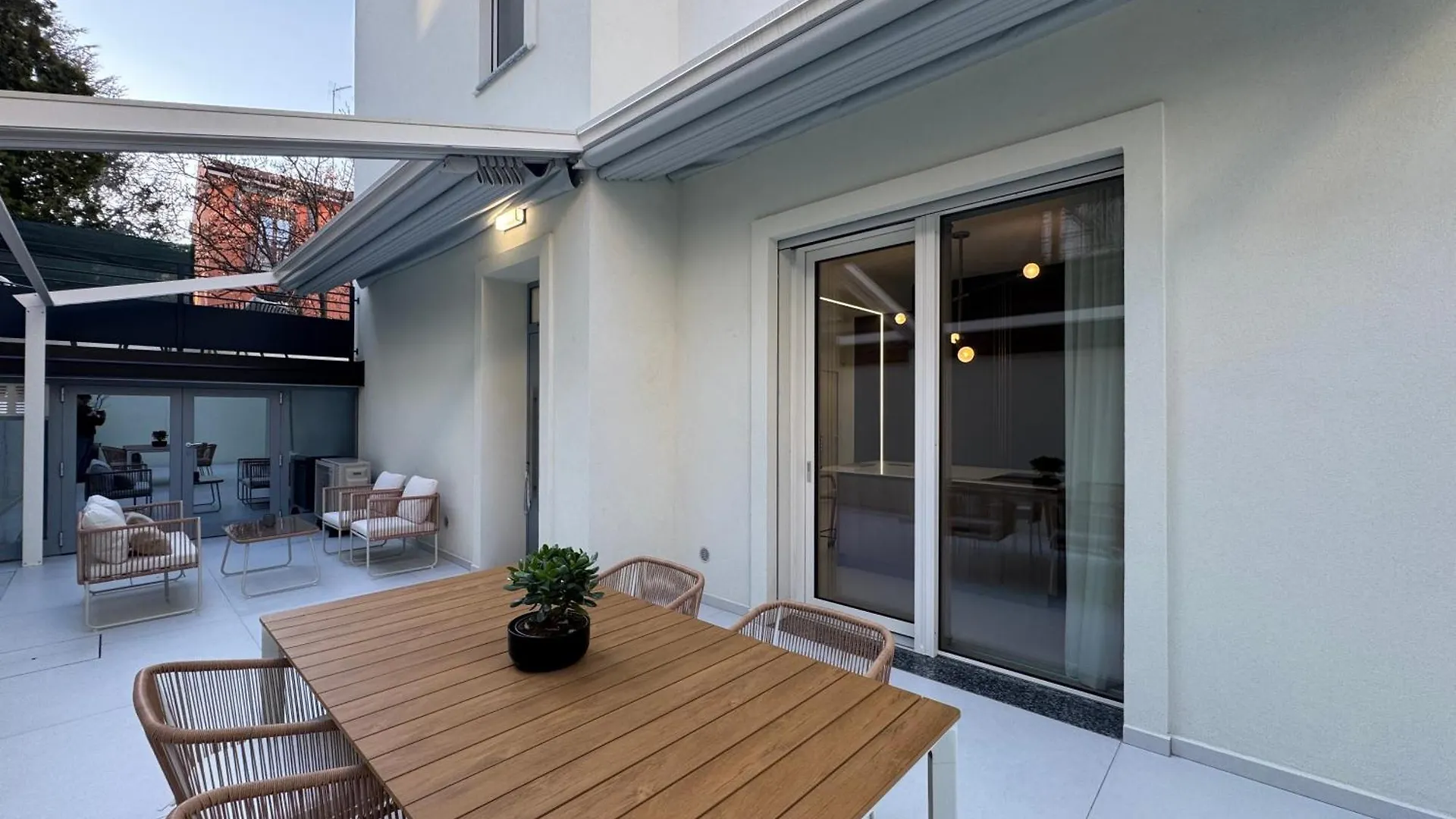 شقة White House Villa Con Posti Auto Milano إيطاليا